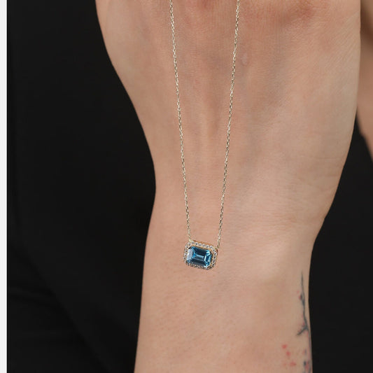 14K Gold Aquamarine Emerald Cut Necklace
